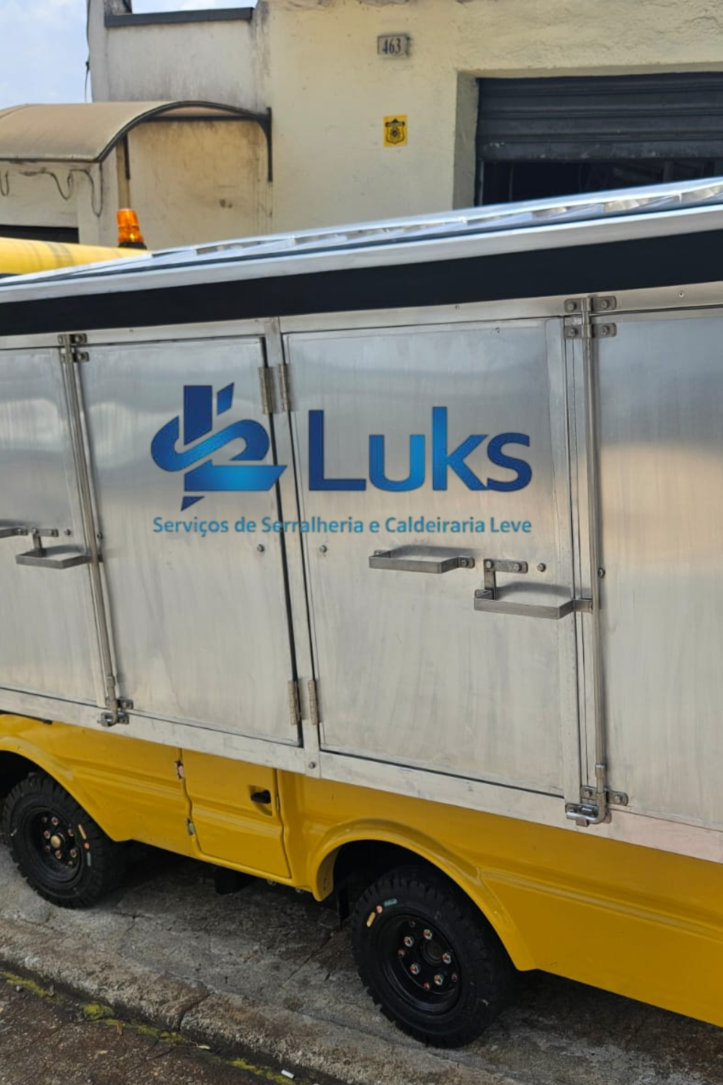 FABRICAÇÃO DE BAÚ INOX E ALUMÍNIO